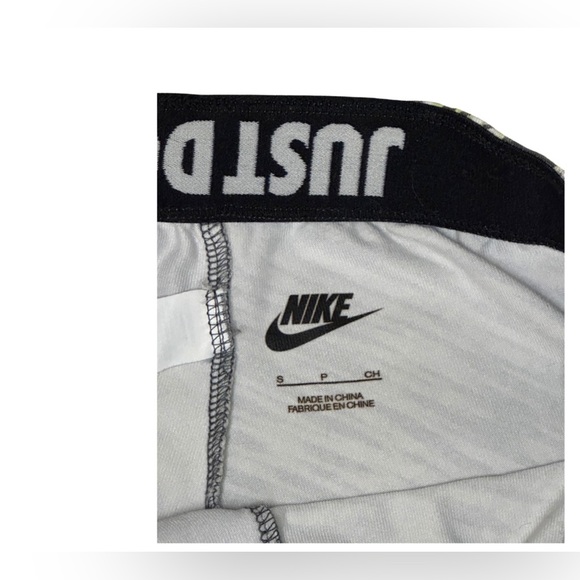 Nike | Small | Multi color | Fit-wear | Athletic leggings - Picture 7 of 8